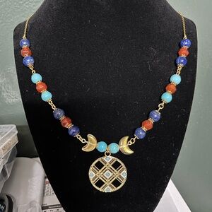 Chic Gold Necklace with Colorful Beads and Pendant